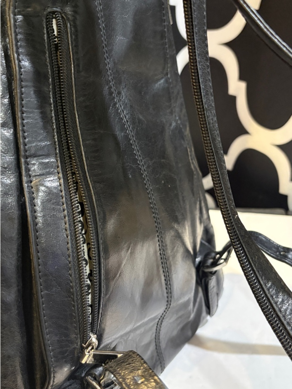 HOBO Black Leather Backpack Slouchy Vintage Style. - Picture 4 of 8